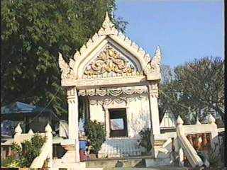 Буддийский храм -1