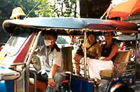 Национальный тайский транспорт - Тук-Тук